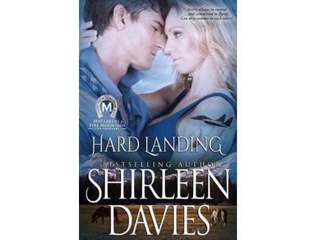 Livro Hard Landing de Shirleen Davies ( Inglês )