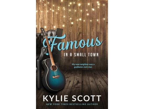 Livro Famous In A Small Town (Discreet Cover) de Kylie Scott ( Inglês )