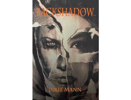 Livro Backshadow de Julie Mann ( Inglês )