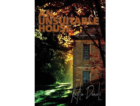 Livro An Unsuitable House de Kayla Danoli ( Inglês )