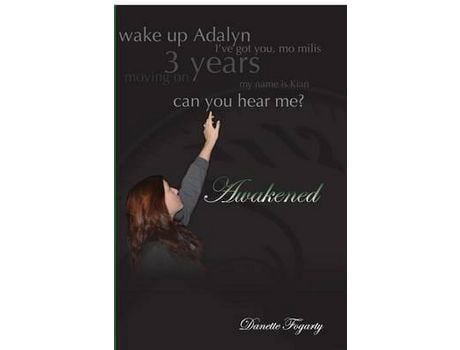 Livro Awakened de Danette Fogarty ( Inglês )