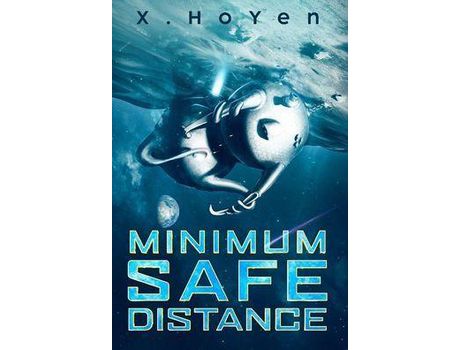 Livro Minimum Safe Distance de X HoYen ( Inglês )