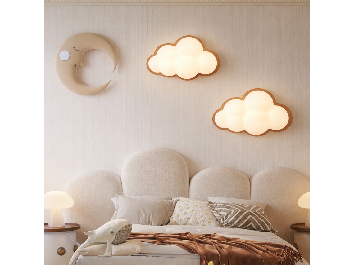 Aplique Led Infantil Nuvem 3d 7w 735 Lm, 27x18 Cm, Policarbonato, Base Metálica Efeito Madeira, Cct 3000k/4000k/6000k