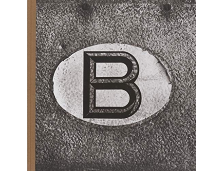 Livro Belgicum de Stephan Vanfleteren e David Van Reybrouck (Holandês - Capa Dura)
