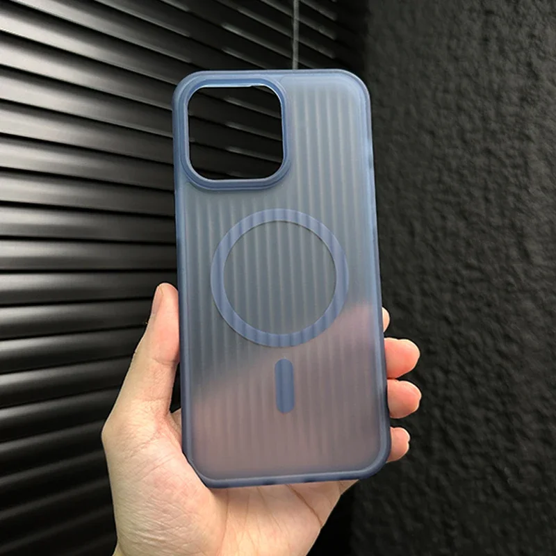 Capa Protetora Magnética Para Carregamento Sem Fio (azuis, Para Iphone 12 Pro Max), Com Padrão Ondulado E Resistente A Impactos.