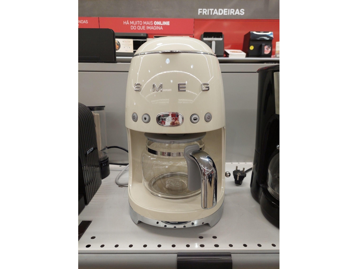Máquina de Café Filtro SMEG DCF02CREU (Outlet Caixa Aberta - 10 Chávenas)