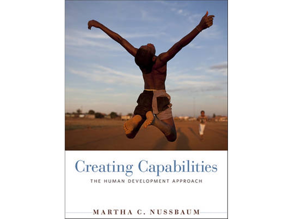 Livro Creating Capabilities de Martha C Nussbaum (Inglês)