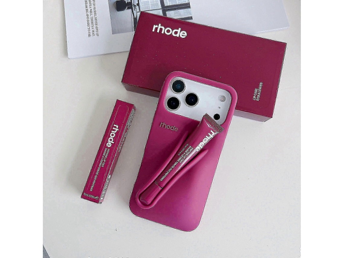 Lip Gloss Effect Silicone Case, Raspberry Pink, Iphone 16 — Magnetic-charging For Everyday Useraspberryiphone 16