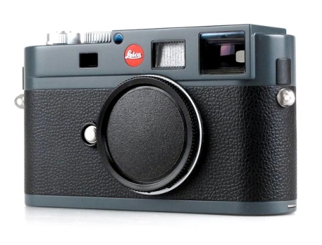Máquina Fotográfica Compacta   M-E Typ 220 (Preto - 18 MP - ISO: 160 a 2500)