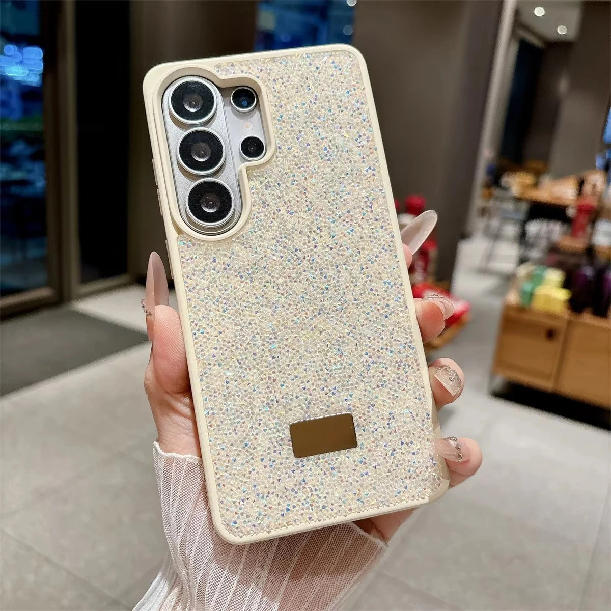 (branco Marfim, Galaxy S26 Plus) Capa Brilhante Para Celular Samsung, Com Logotipo Metálico Na Parte Traseira E Proteção Completa.