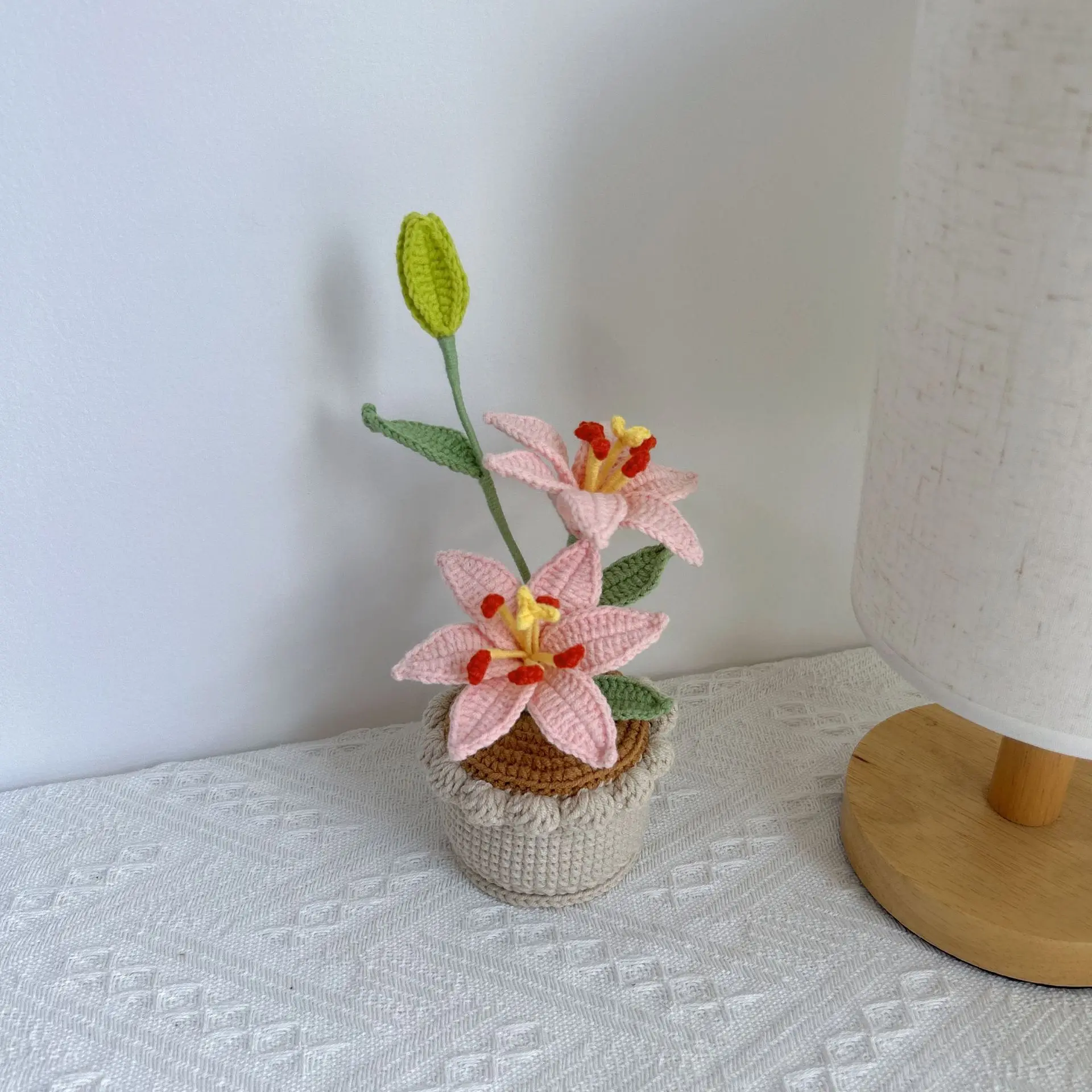 Vaso De Crochê Criativo Com Lírio, Vaso De Flores Artificial Fofo Feito À Mão, Planta Tricotada