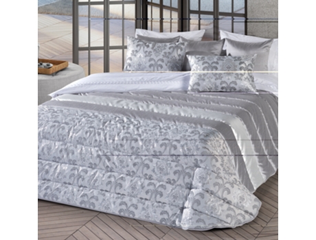 Colcha MARGA 250x260cm Cinza com 2 Almofadas — 95% Poliéster + 5% Lurex