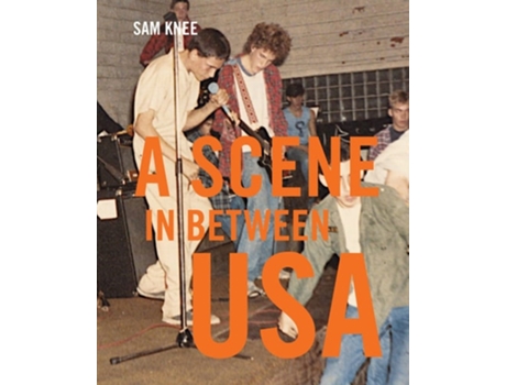 Livro Scene In Between USA de Sam Knee (Inglês - Capa Dura)