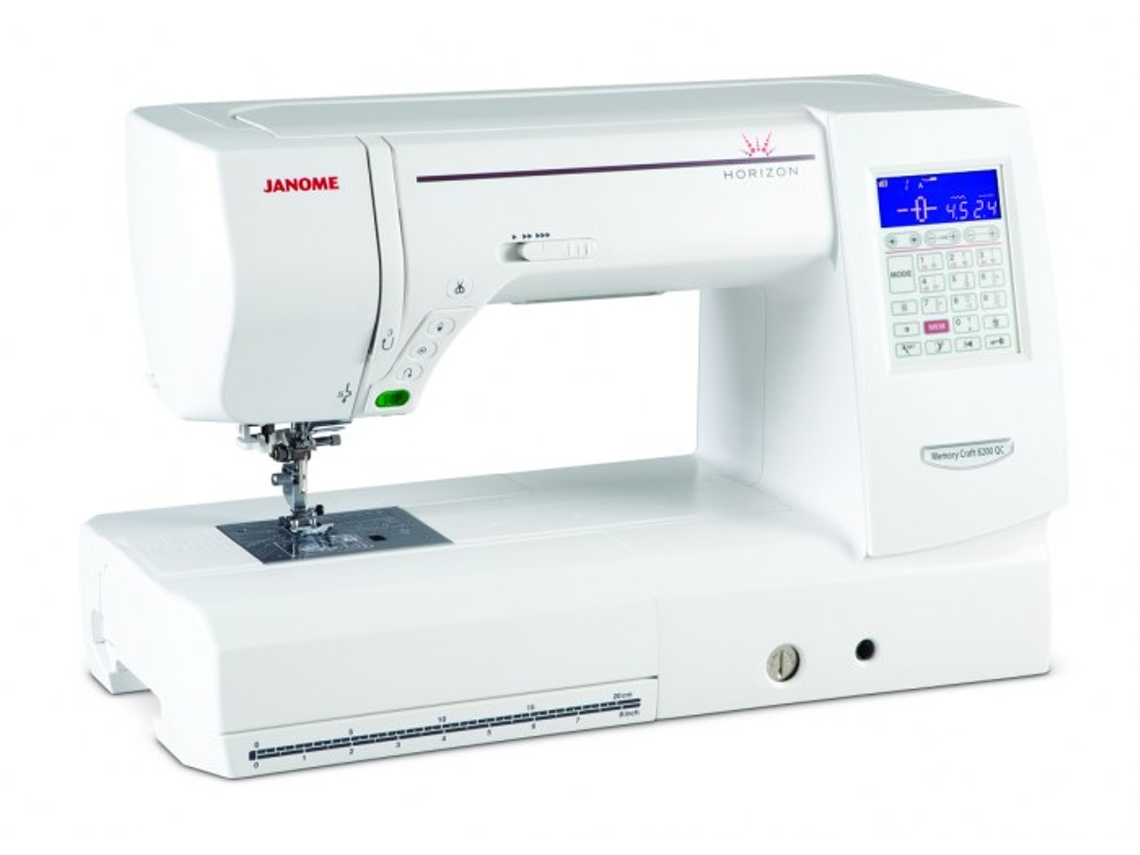 Máquina de Costura Eletrônica Janome Horizon Memory Craft Mc 8200 Qcp