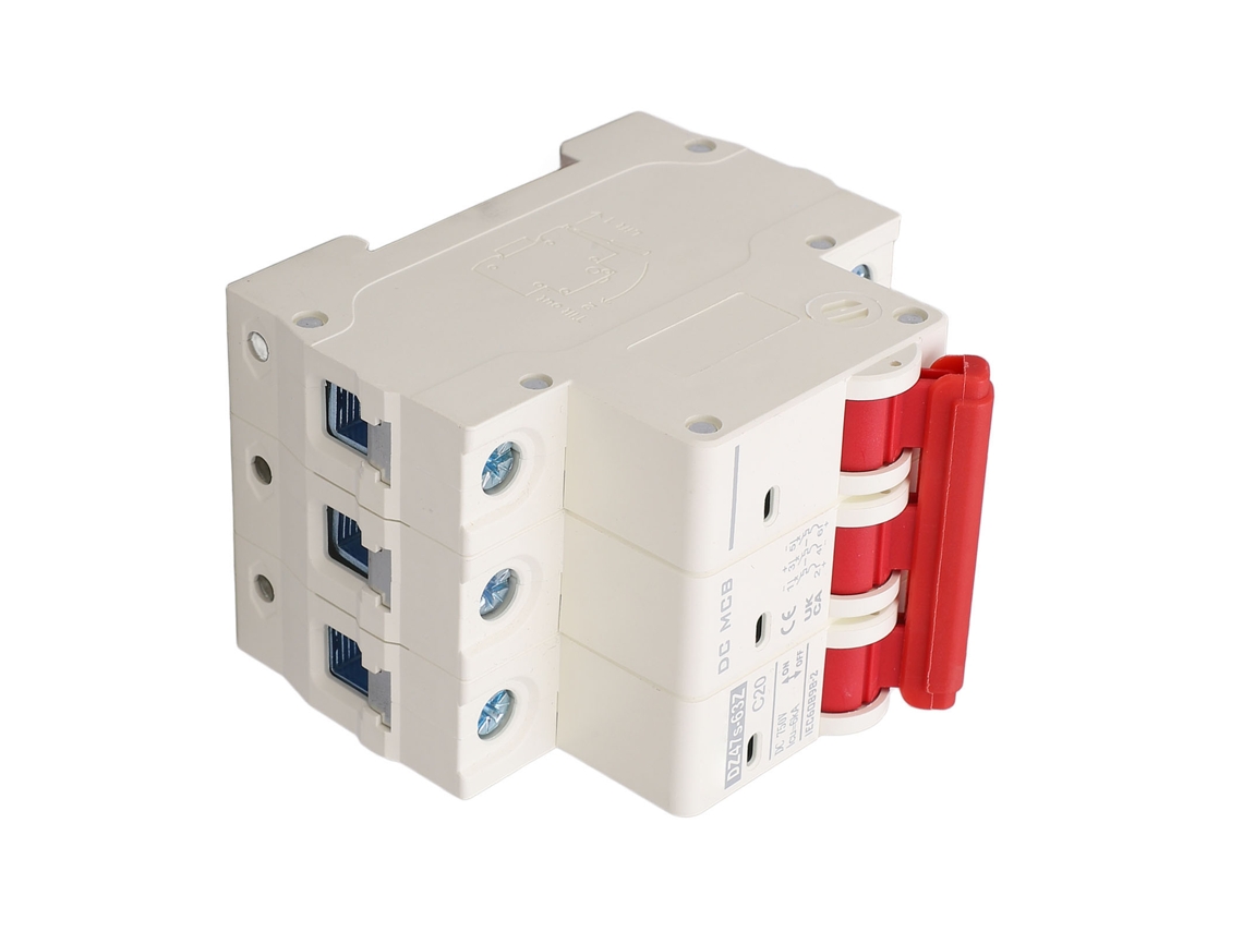 Interruptor de Circuito Miniatura DC 3p 20A Sistema Solar PV Rail Din 6000A 750V DZ47S 63Z C20 S/MARCA
