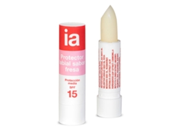 Protetor Labial De Morango Spf15 Interapothek