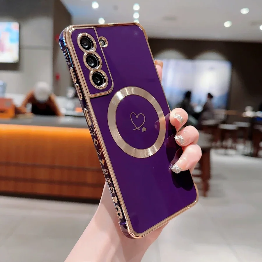 Capa Magsafe Para Celular Samsung S22 Plus (roxo Escuro), Com Estampa De Coração Eletroplateada.