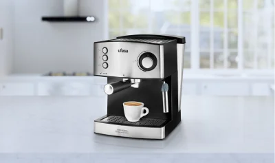 Descobre as várias tipologias de máquinas de café : 3