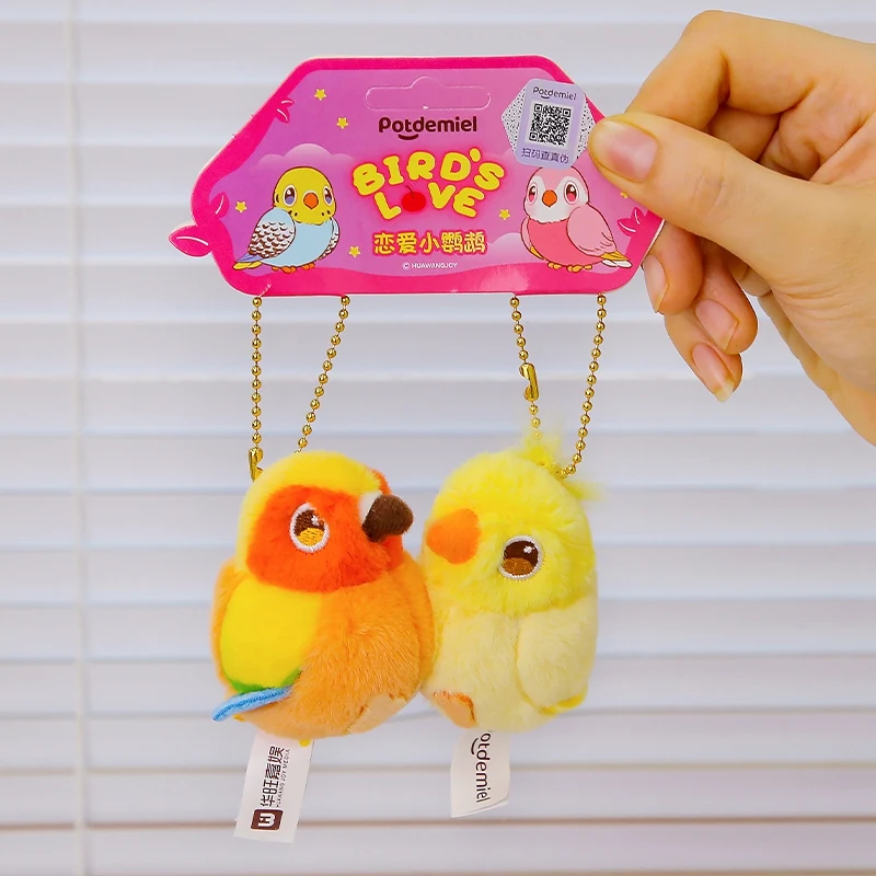 (pássaro Amarelo, Aproximadamente 6 Cm) Brinquedo De Pelúcia De Casal Se Beijando, Em Formato De Papagaio Se Beijando.