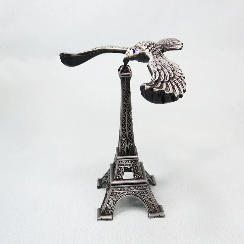 (prateado) Modelo De Torre Eiffel Com Águia Decorativa Suspensa Em Equilíbrio Antigravidade Em Metal
