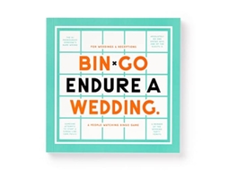 Livro Bin-go Endure A Wedding Bingo Book De Galison (inglês)
