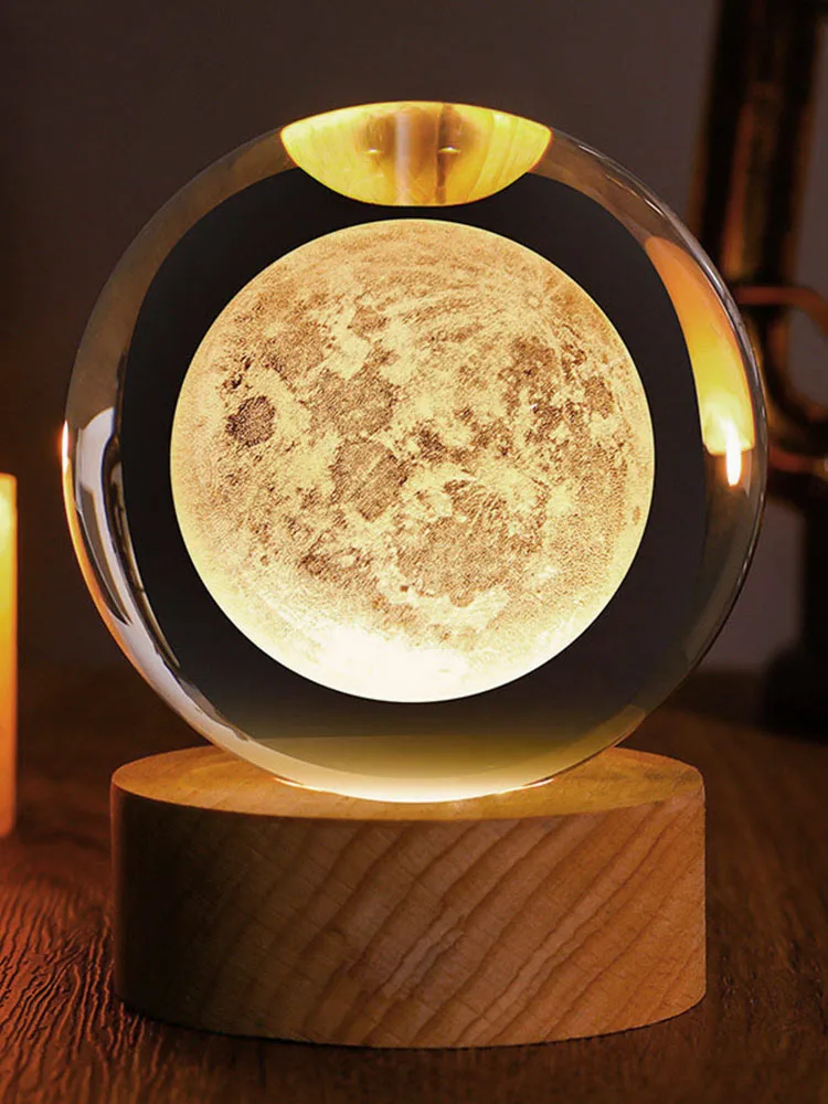 Globo Lunar de 60 Mm com Base Iluminada, Bola de Cristal, Vidro de Quartzo Gravado a Laser em 3d. MDUG