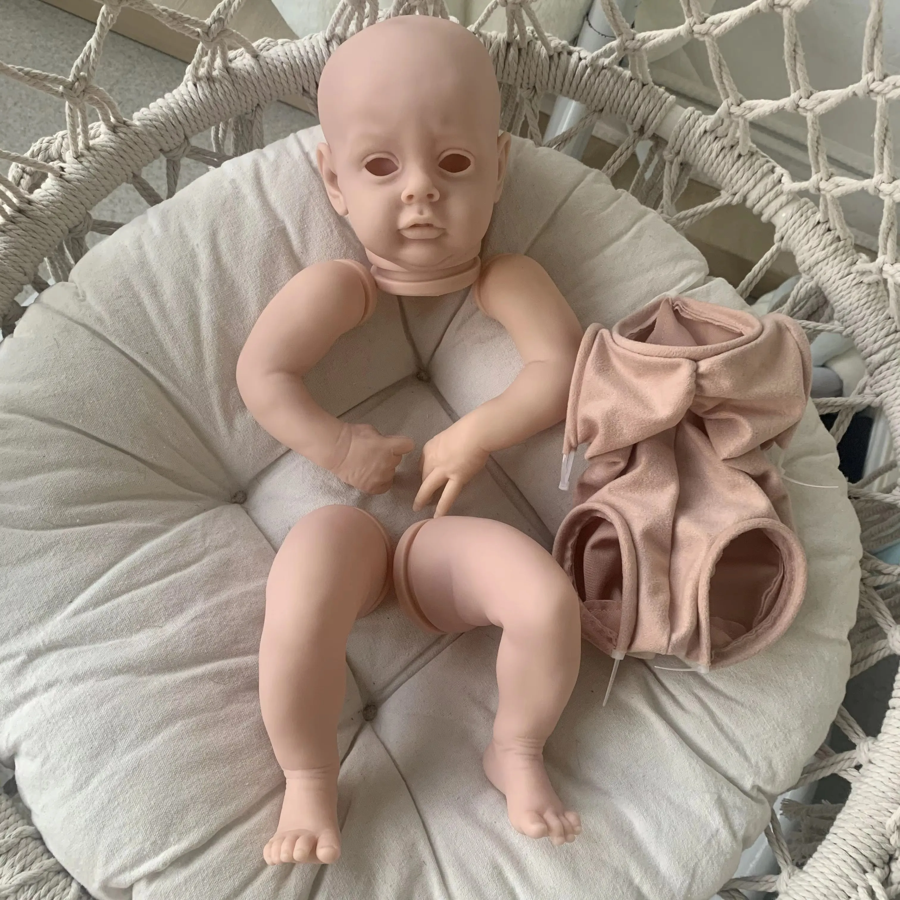 (branca) Kit De Boneca De 53 Cm (21 Polegadas) Com Toque Macio Realista E Peças De Boneca Inacabadas.