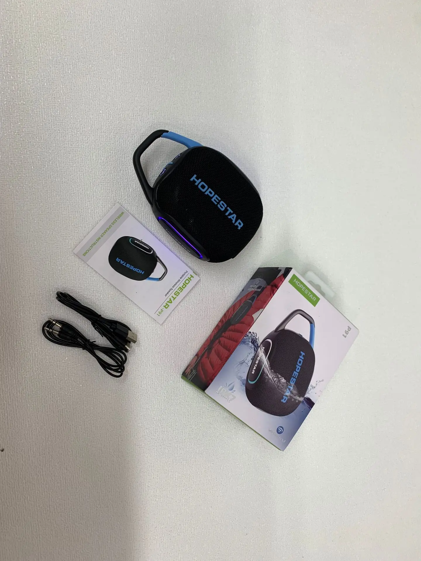 Alto falante Bluetooth À Prova D'água com Clipe e Função de Reprodução de Cartão Tf, Ideal para Ciclismo e Camping. MDUG (preto)
