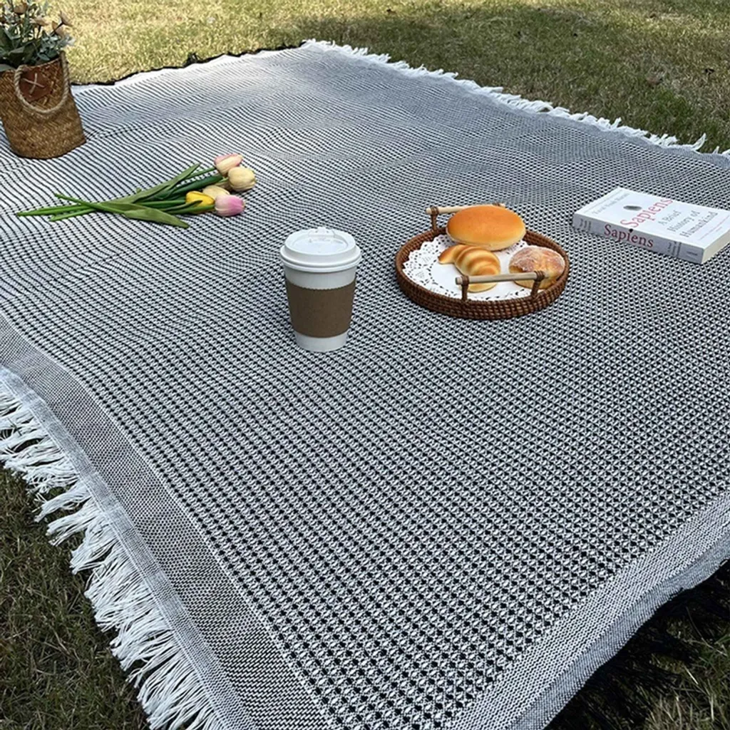 Manta De Piquenique Lavável De 90 X 150 Cm Para Camping, Praia, Com Isolamento Térmico E À Prova De Areia (preta E Cinza).