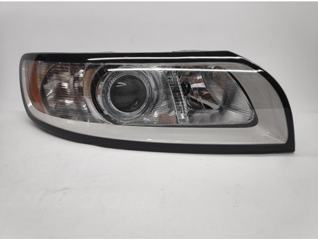 Farol Direito Volvo S40 V50 08>