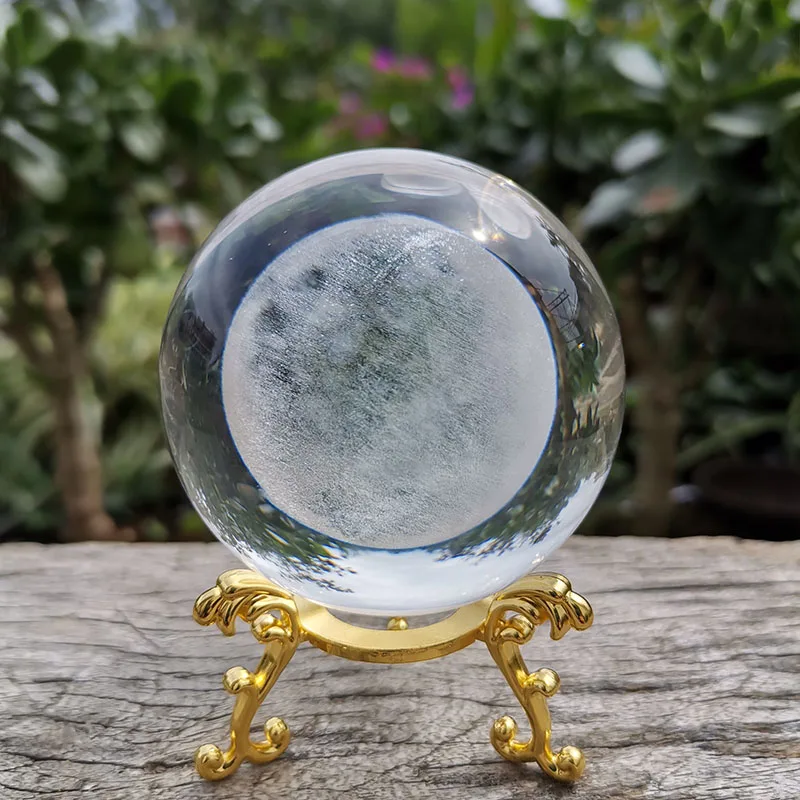Bola de Cristal 60mm Esfera de Vidro Esculpida em 3d Peso de Papel com Base MDUG (estilo 13 60mm)