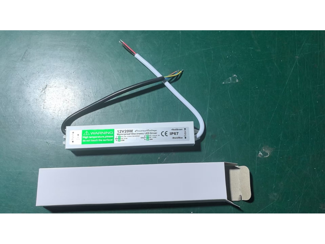 Fonte de Alimentação Led 24v 10w Ip67 Impermeável Transformador Conversor para Fita Led Externa | S/MARCA