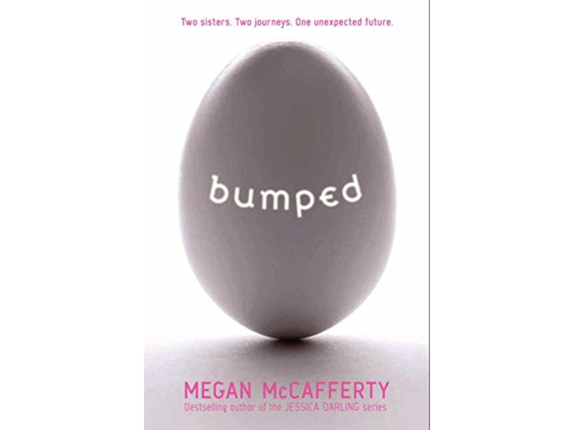 Livro Bumped de Megan Mccafferty (Inglês)