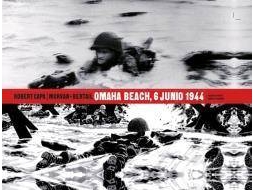 Livro Robert Capa Omaha Beach, 6 Junio 1944 de Bertail Morvan (Espanhol)