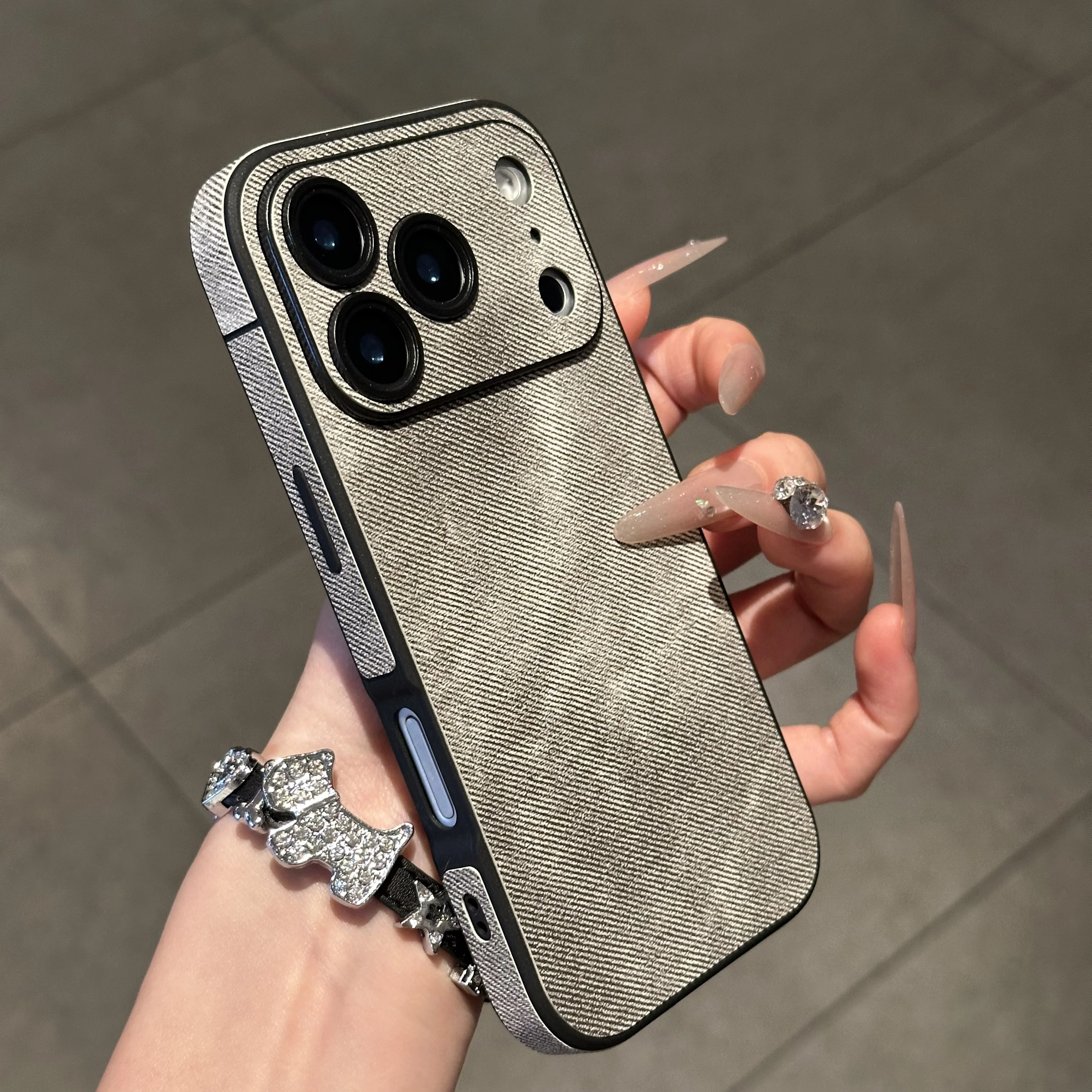(iphone 16 Pro Max Gris) Funda De Cuero Resistente Con Marco De Silicona Suave
