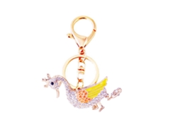 Chaveiro Patinho Com Coroa De Strass Acesso Rápido Decoração Estilosa