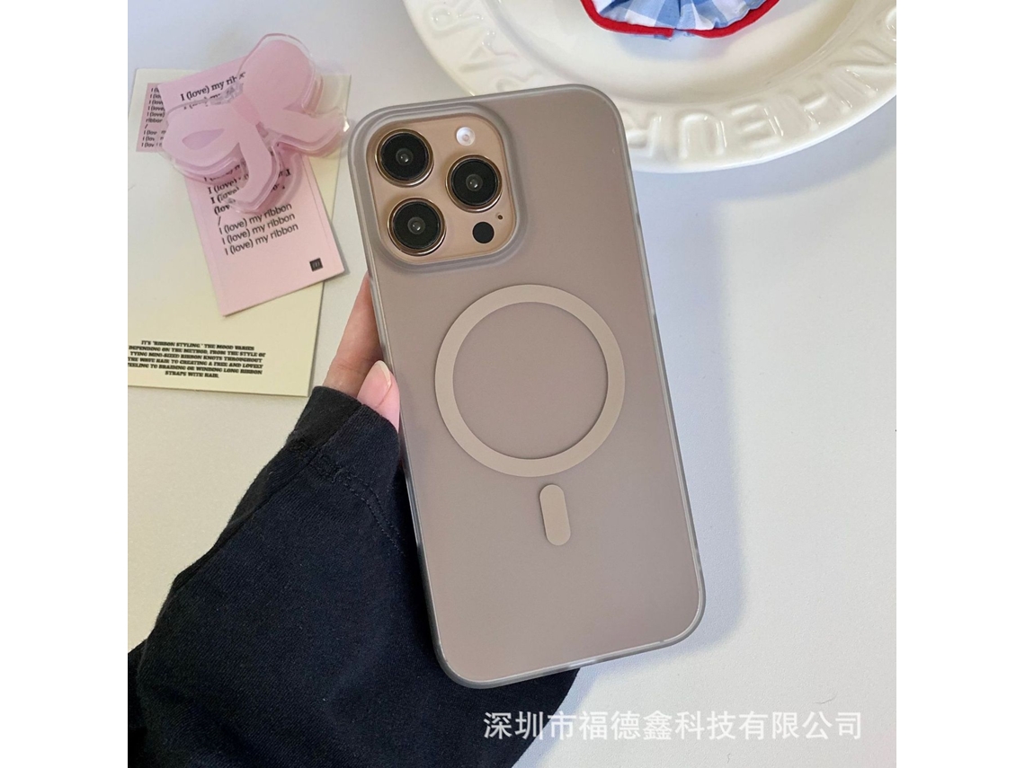 Capa Magnética Ultrafina Fosca Dourada Do Deserto Para Iphone 17 Pro Com Toque Suave E Design Que Oferece Proteção Contra Quedas.