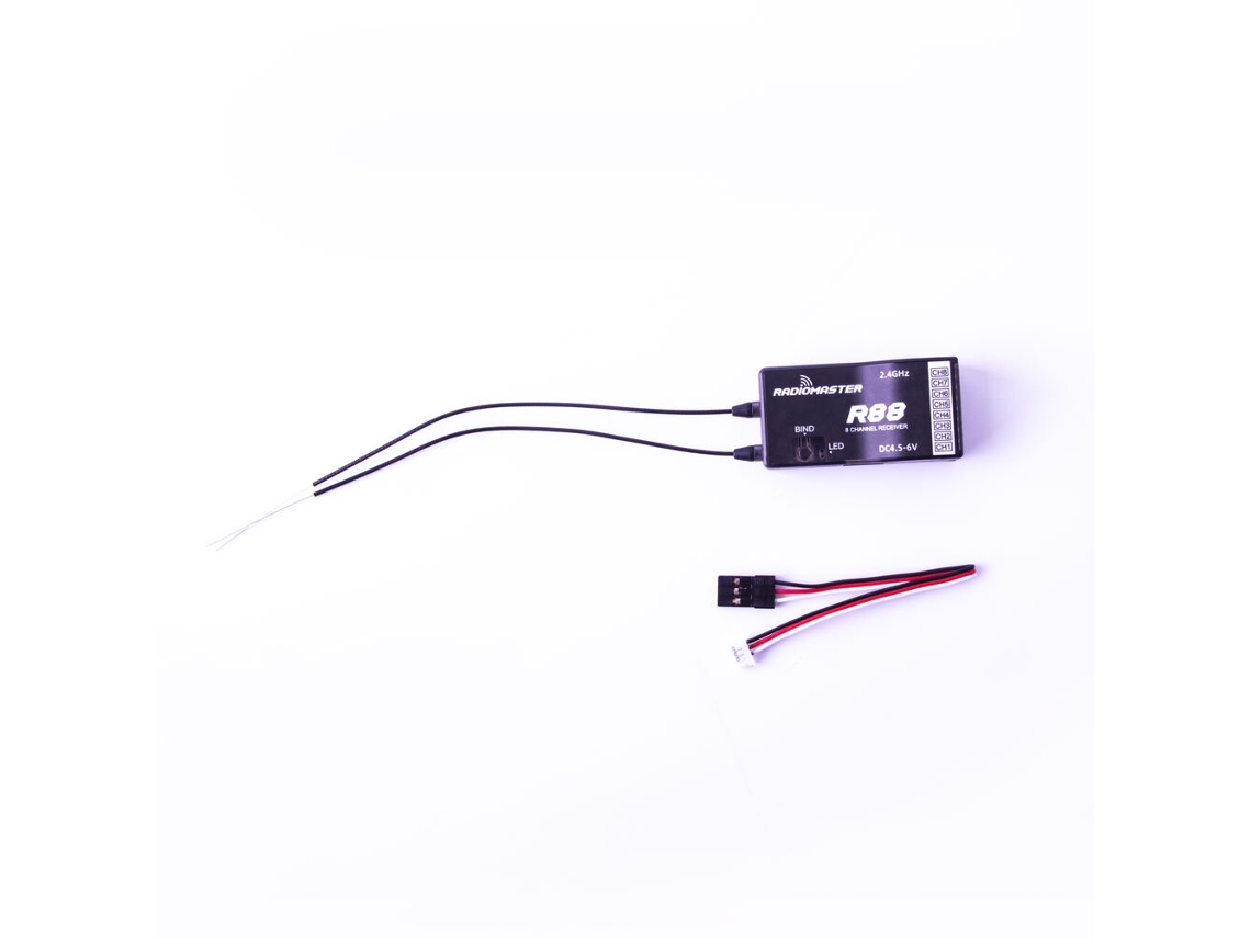 Receptor Radiomaster R88 V2 2.4ghz 8ch Compatível com Frsky D8/d16 Sfhss Pwm/sbus MDUG (versão Fcc)