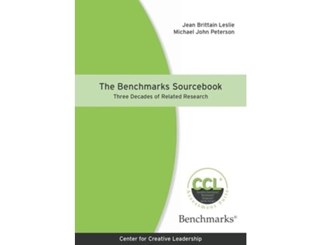 Livro The Benchmarks Sourcebook Three Decades Of Related Research De Jean Brittain Leslie E Michael John Peterson (inglês)