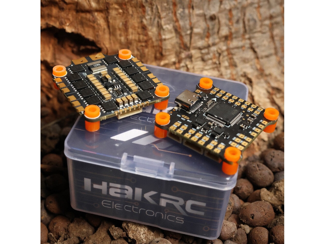 Controlador de Voo Hakrc F7230 V2 2 6s Stack30.530.5mm com Esc 2130 50a 8 Bits 4 em 1, Icm42688 e Giroscópio Duplo para Drones de Corrida Fpv. MDUG