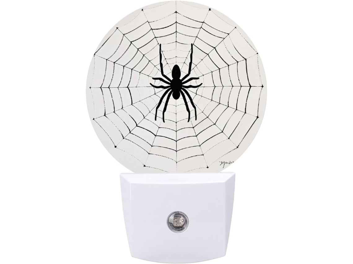 Luminária de parede noturna com plugue, Preta LED com estampa de Teia Aranha e sensor, luz branca.