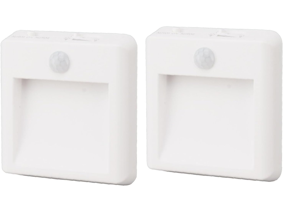 Conjunto De 2 Luminárias Noturnas Tomada Rengue Com Sensor Movimento E