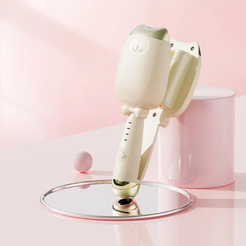 (castanho Claro) Permanente Ondulado De 3,12 Cm Com Ondas Largas E Modelado Com Babyliss.