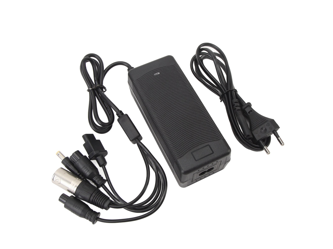 Carregador 42v 2a para Patinete com Conector Dc | S/MARCA