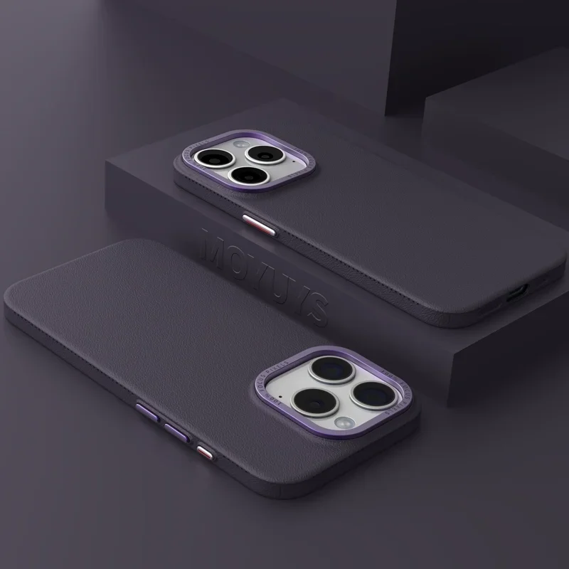Capa Metálica Para Câmera (iphone 15 Pro Roxo Escuro) Com Textura De Couro E Acabamento Fosco De Silicone À Prova De Choque.