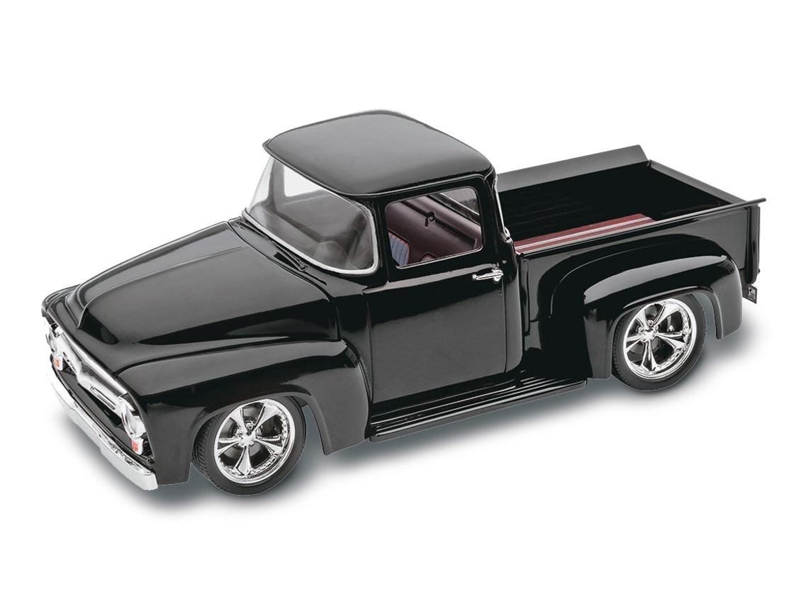 Modelo de carro clássico REVELL (12 anos)