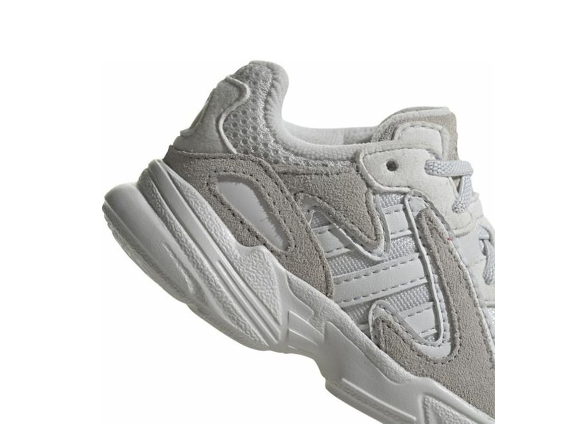 Sapatilhas adidas best sale yung
