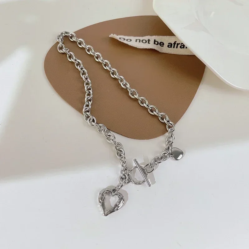 Colar Feminino Com Fecho De Coração (prateado), Corrente Elegante Para Clavícula.