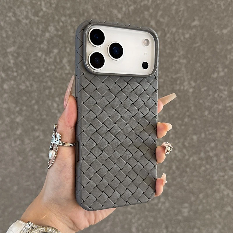 Capa Para Iphone 16 (cinza) Com Padrão Trançado, Resistente A Impactos, Com Moldura E Parte Traseira Foscas.
