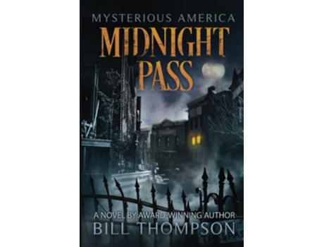 Livro Midnight Pass de Bill Thompson (Inglês)